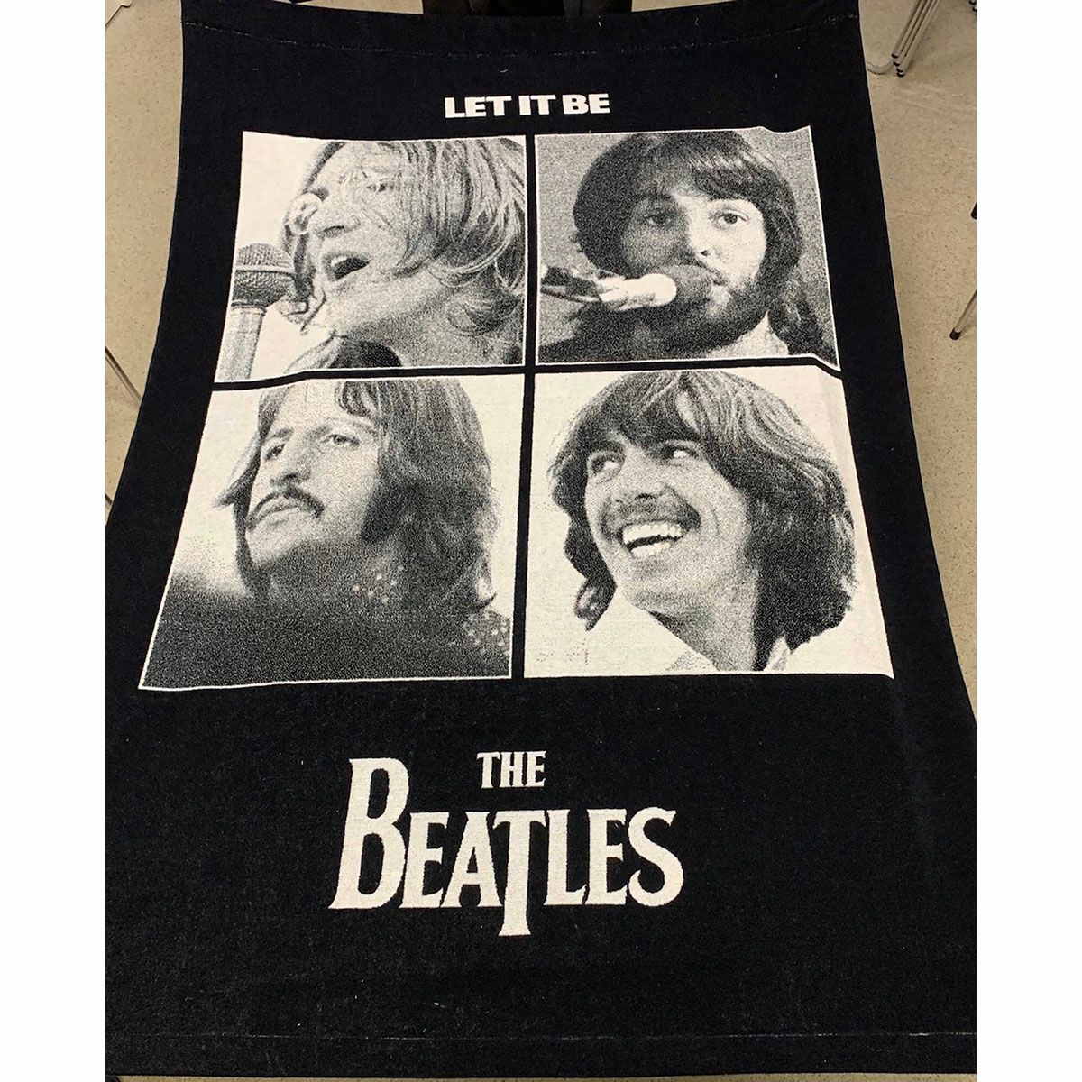 Beatlesタペストリー『Let it be』【ビートルズ】５０周年記念商品を発売