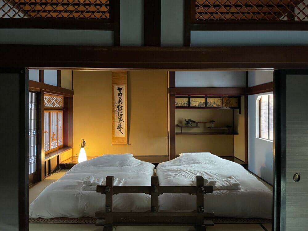 東馬場
